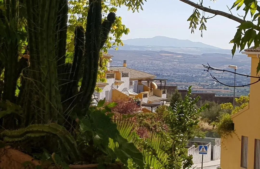 Piso en el Albaicín alto, junto al Mirador de San Miguel Alto. Granada.-1